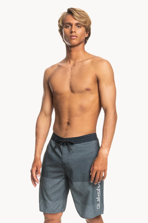 Mens Massive 20" Boardshort