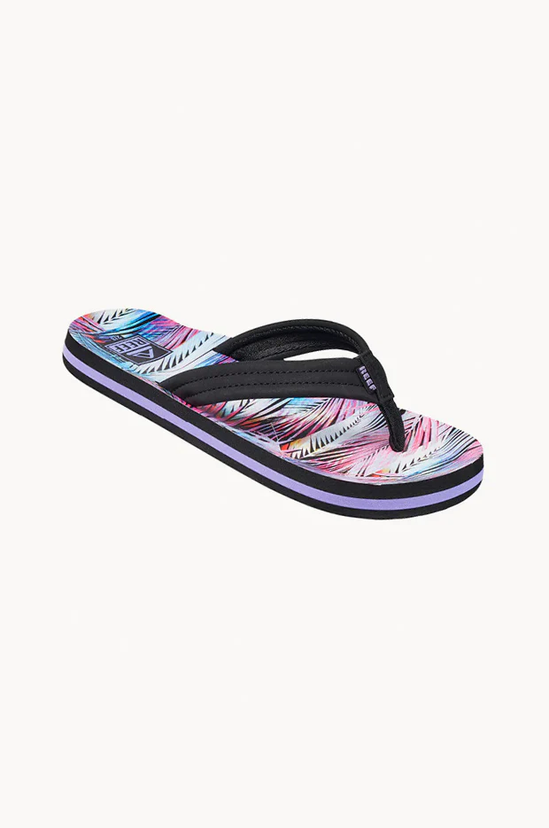 Girls Ahi Thong