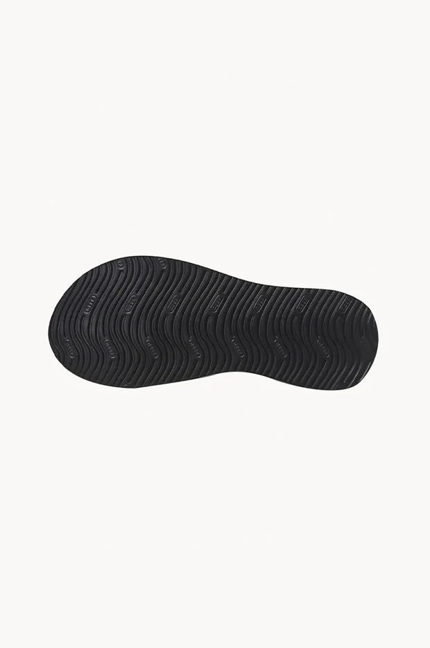 Mens Cushion Phantom 2.0 Thong - Image 4
