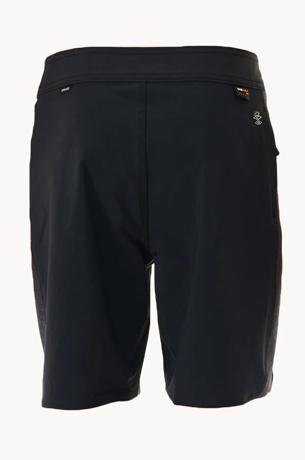 Boys Mirage 3/2/1 Ultimate Boardshort - Image 3