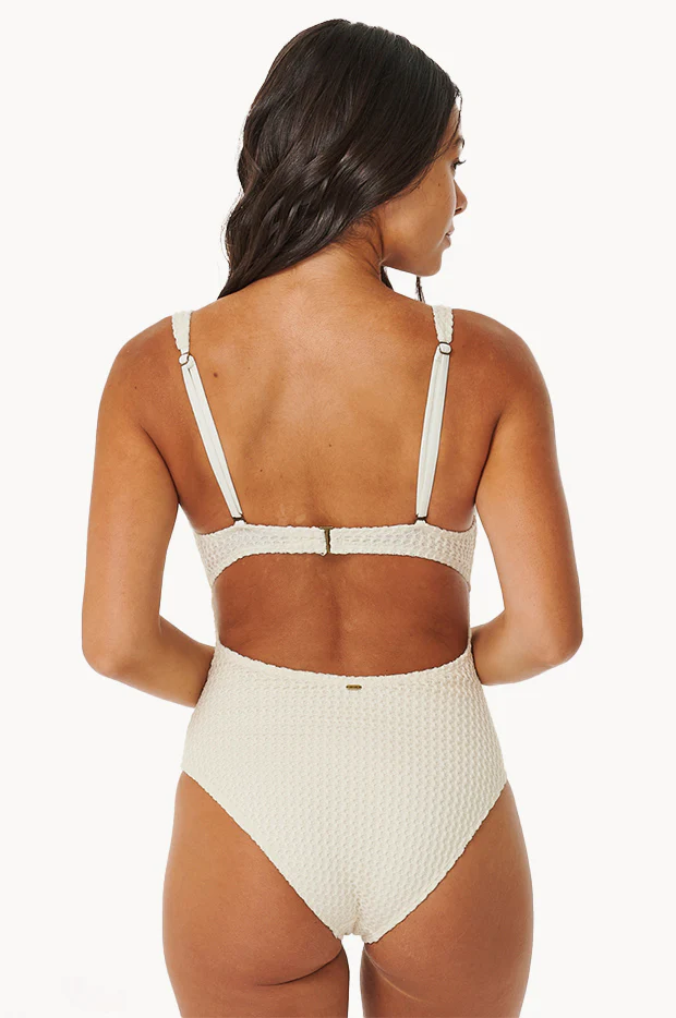 Ellis B-C Cup Good One Piece - Image 2
