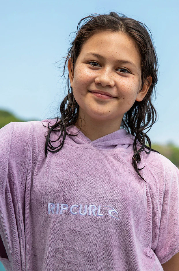 Girls Classic Surf Hooded Towel - Image 2