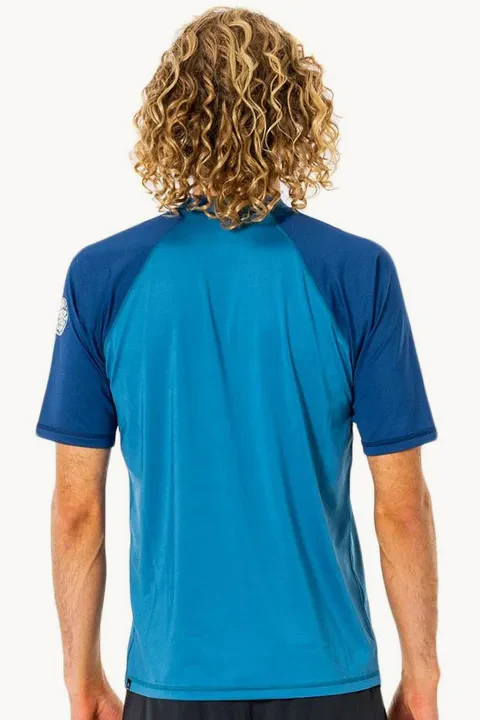 Mens Shockwaves Relaxed Short Sleeve Suntop - Image 3