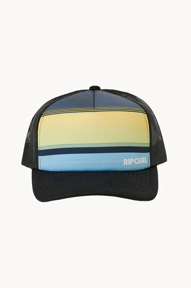 Mens Weekend Trucker Cap - Image 2