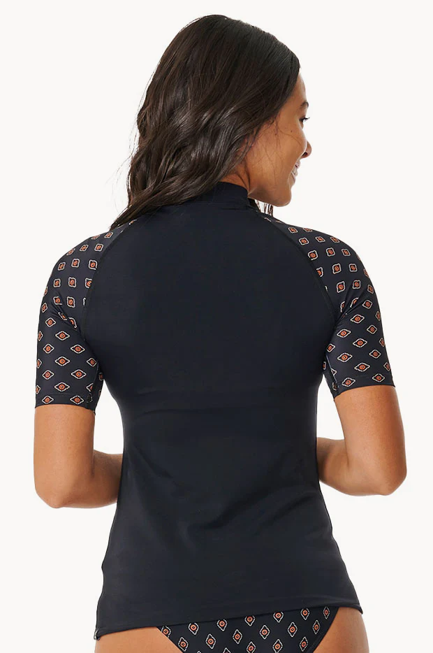 Pacific Dreams Short Sleeve Suntop - Image 2