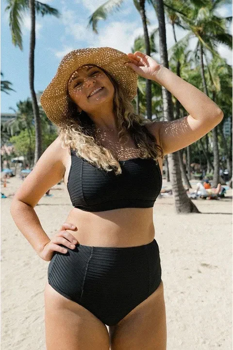 Premium Surf D/DD Cup Crop - Image 3
