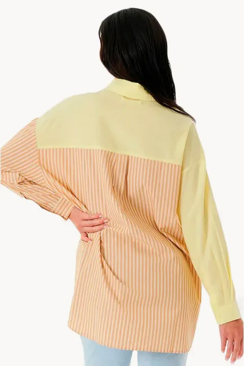 Surf Spray Block Shirt - Image 2