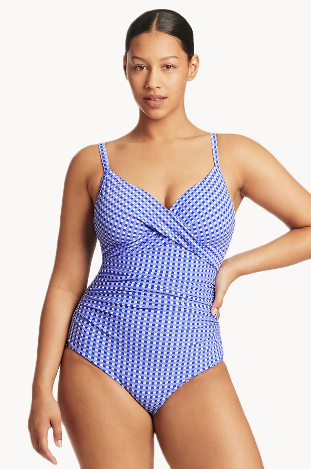 Checkmate DD/E Cup Twist Front One Piece