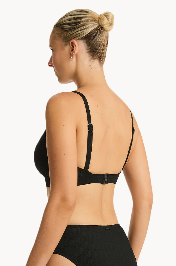 Honeycomb DD/E Cup Bralette - Image 2