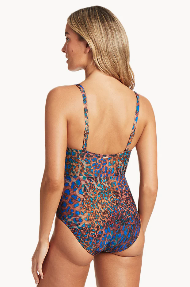Hunter Plunge One Piece - Image 2