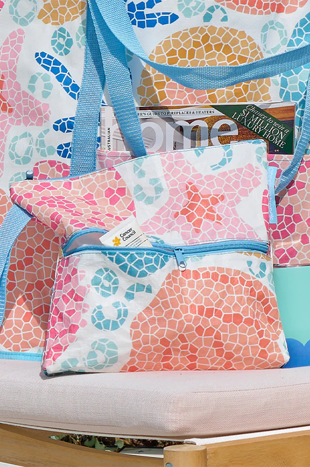 Shelly Beach Pouch - Image 2