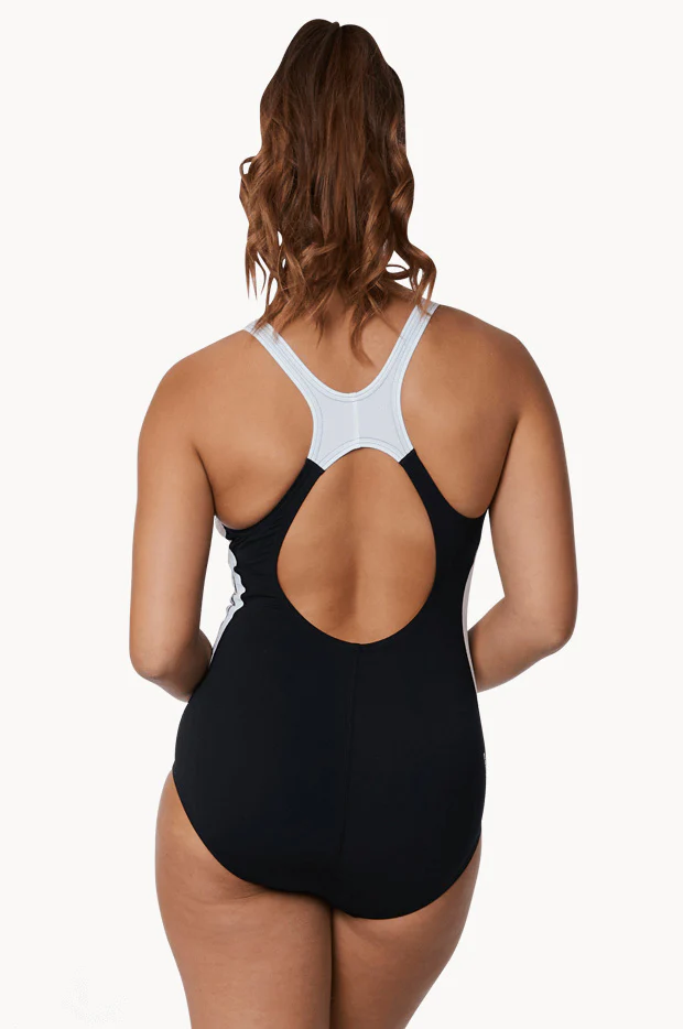 Eco Splice Action Back One Piece - Image 2