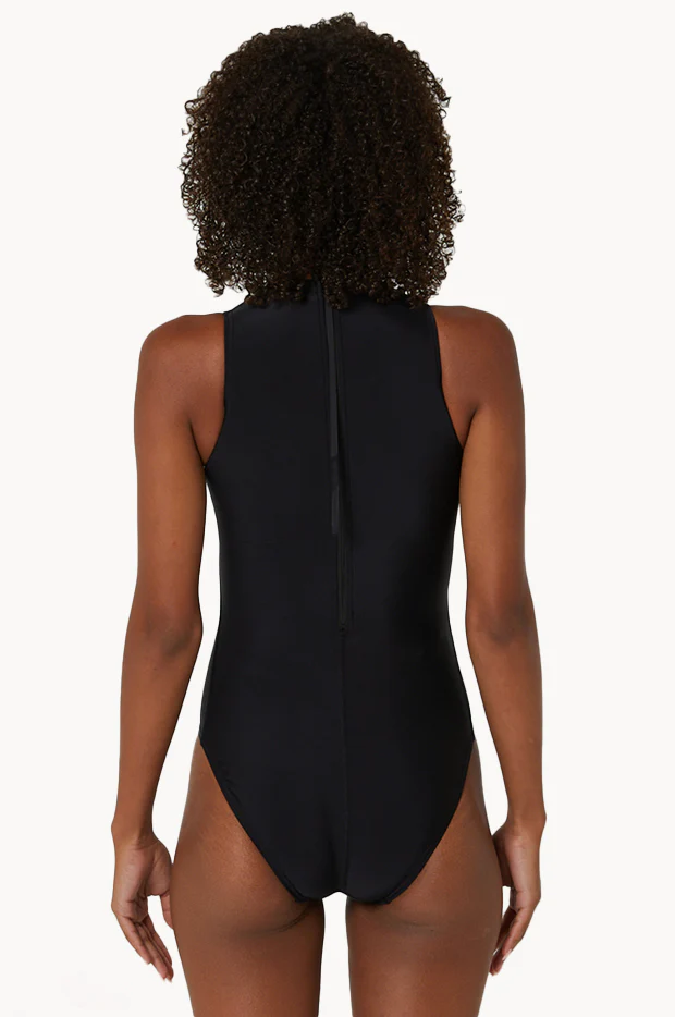 Essential Hydrasuit Flex One Piece - Image 2