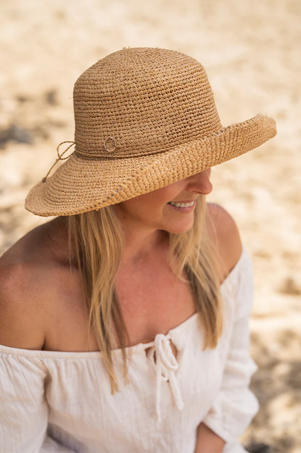 Raffia Twist Wide Brim Hat - Image 3