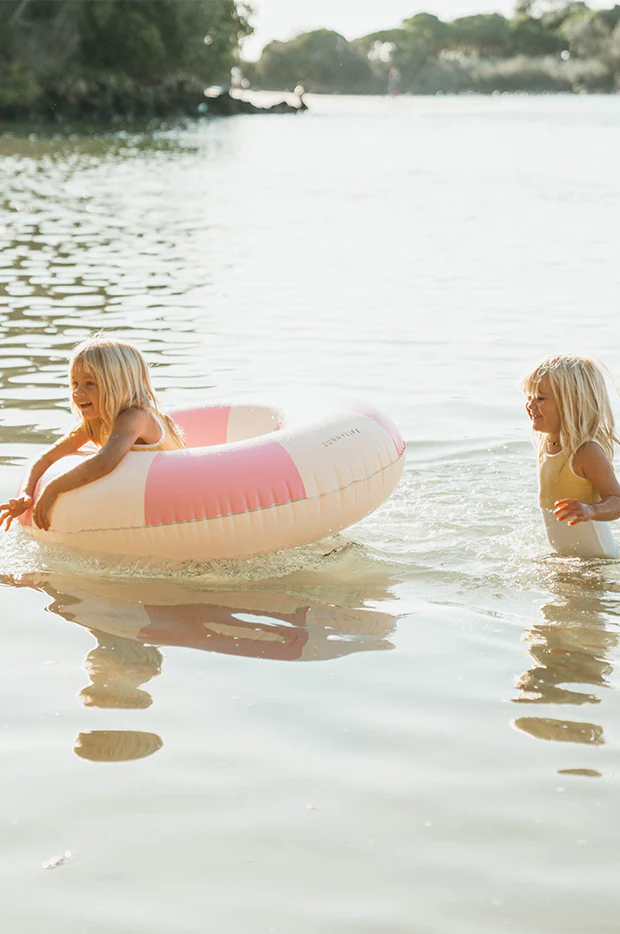 Bubblegum Stripe Tube Pool Ring - Image 2