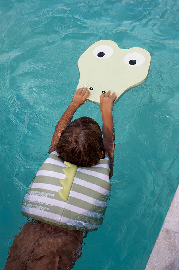 Into The Wild Swim Vest 3-6 Years - Image 3
