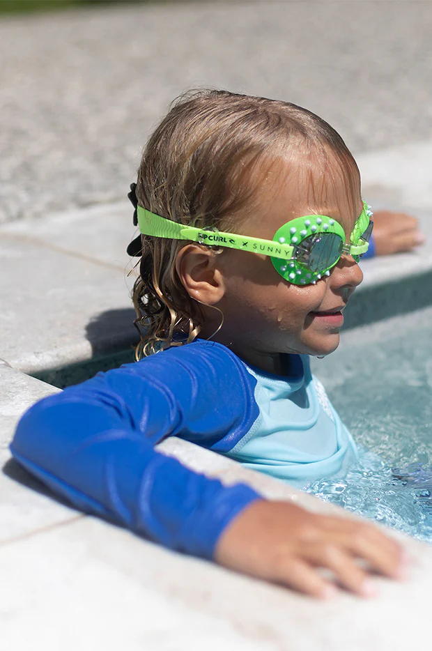 Kids Shred Shark Swim Goggle - Image 2