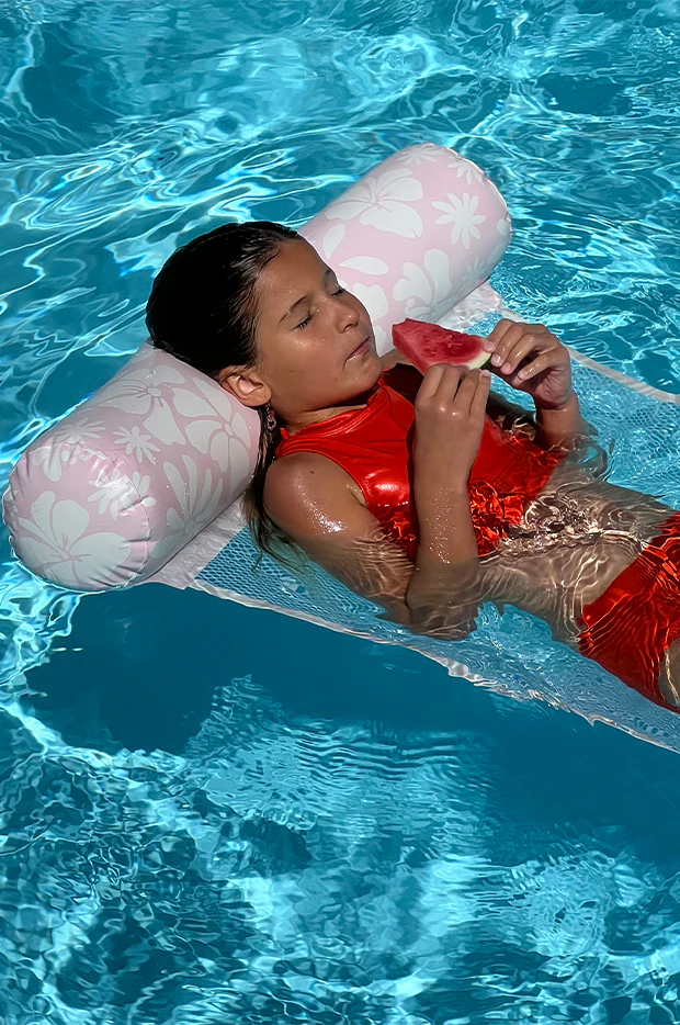 Stole My Heart Floral Hammock Float - Image 3