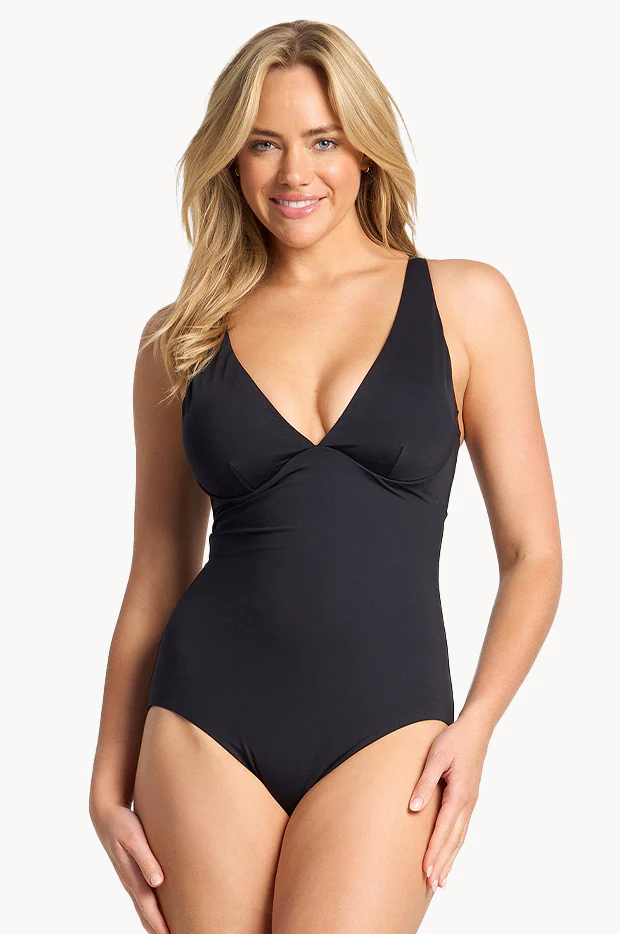 Basix DD/E Cup Underwire Tri One Piece - Image 2