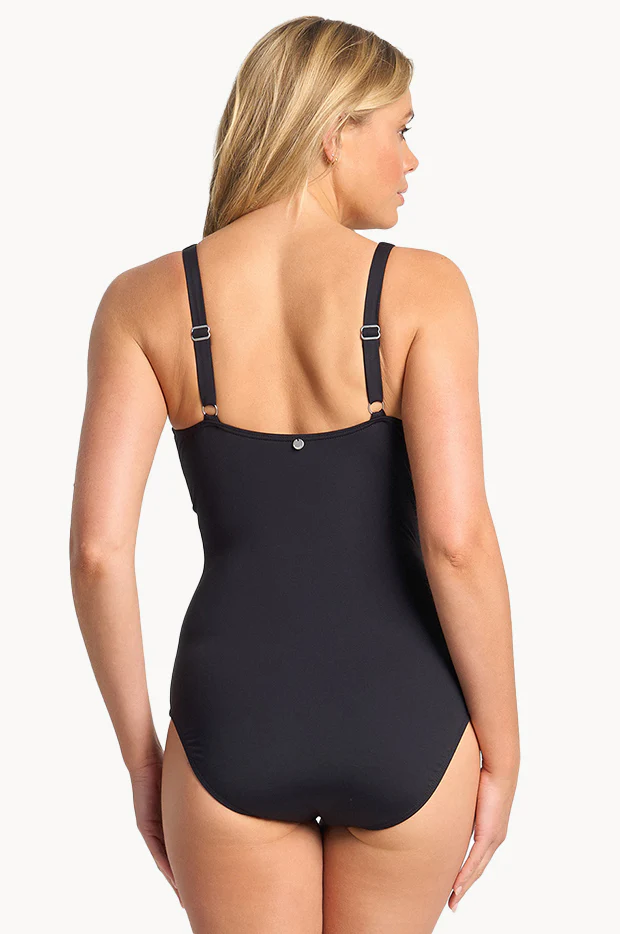Basix DD/E Cup Underwire Tri One Piece - Image 3