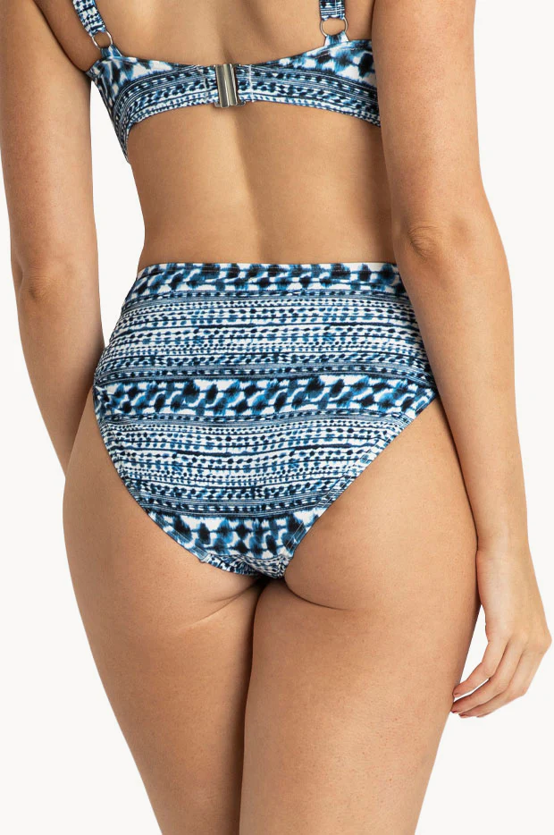 Byron Bay Ruched Mid Rise Pant - Image 2