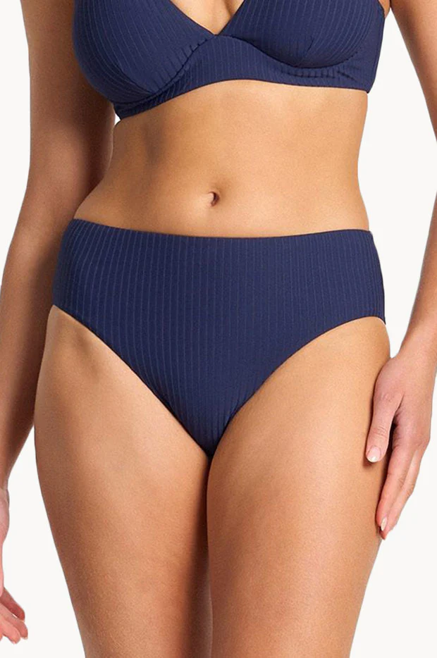 Reset Mid Rise Pant