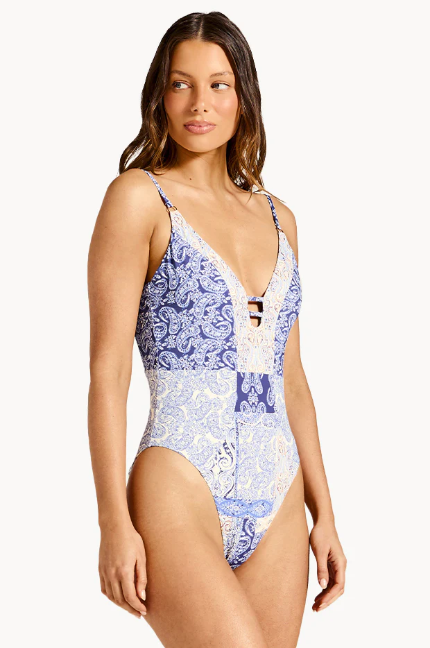 Anja Veronia One Piece - Image 3