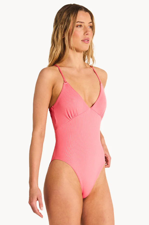 Classics Hot Elle One Piece - Image 4