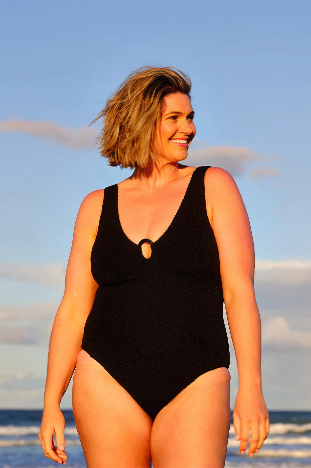 Crinkle Classic Ring V Neck One Piece - Image 6