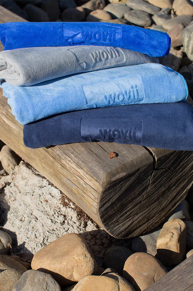 Plain Jumbo Beach Towel - Image 2