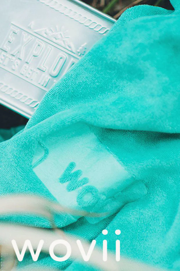 Plain Jumbo Microfibre Towel - Image 3