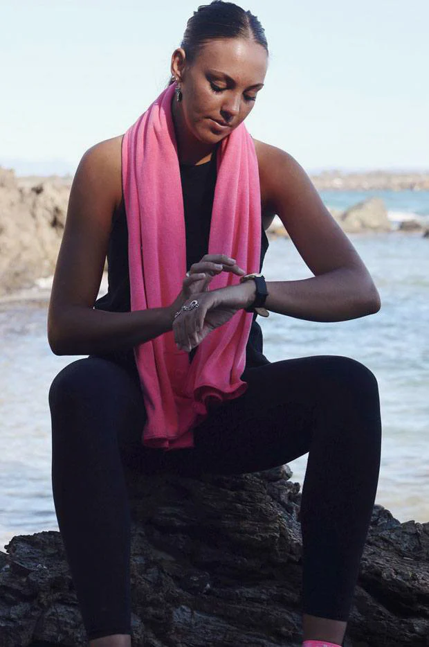 Standard Microfibre Towel - Image 3
