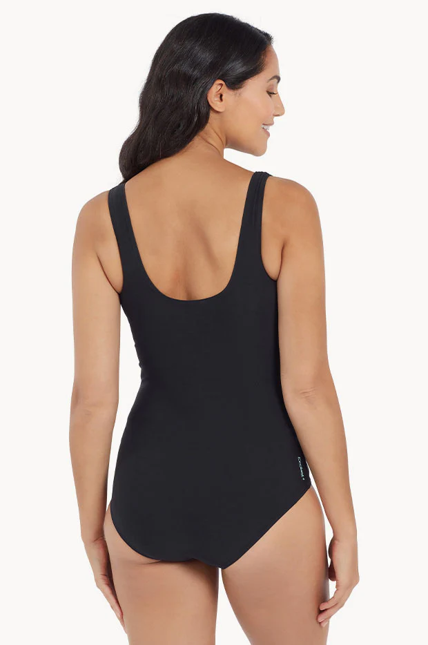 Macmasters Scoopback One Piece - Image 2